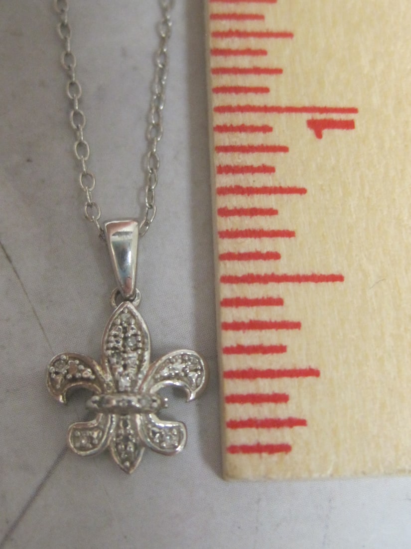 18" Sterling Silver Fleur-de-lis Necklace - 4