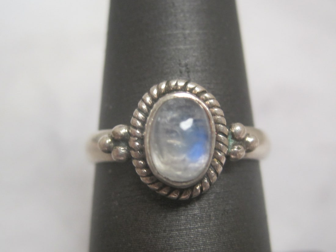 Sterling Silver Ring with Opalescent Stone (1 of 4)