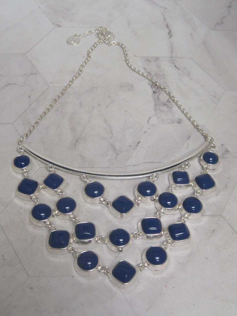 Liz Claiborne Fashion Necklace (1 of 4)