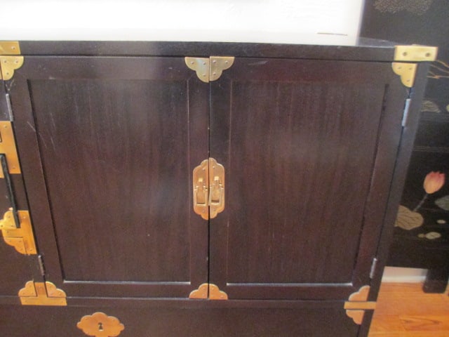 Century Furniture of Distinction Chinoiserie Style Server Chest with Brass Accents - 10