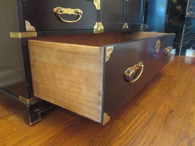 Century Furniture of Distinction Chinoiserie Style Server Chest with Brass Accents - 9