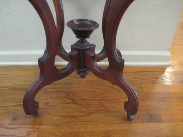 Victorian Eastlake Oval Marble Top Side Table - 4