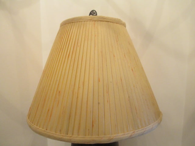 Victorian Eastlake Oval Marble Top Side Table - 9