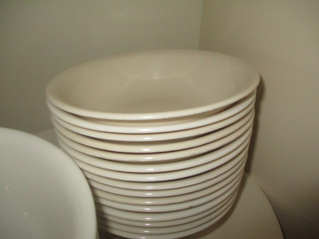 White and Cream Color Corelle Dinner Ware - 4