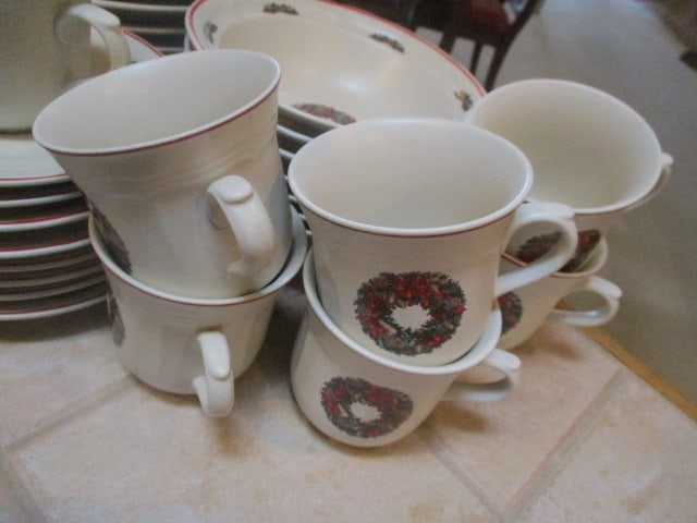 38 Pieces of Newcor Holiday Stoneware - 3
