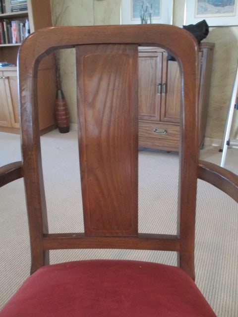 Davis Cabinet Co. Dining Table Set - 18