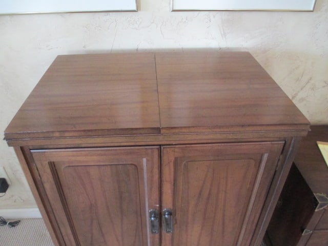 Davis Cabinet Co. Folding Leaf Server - 3