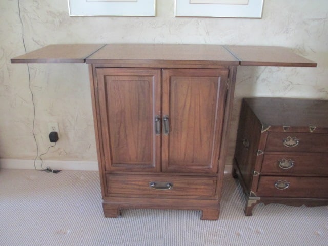 Davis Cabinet Co. Folding Leaf Server - 4