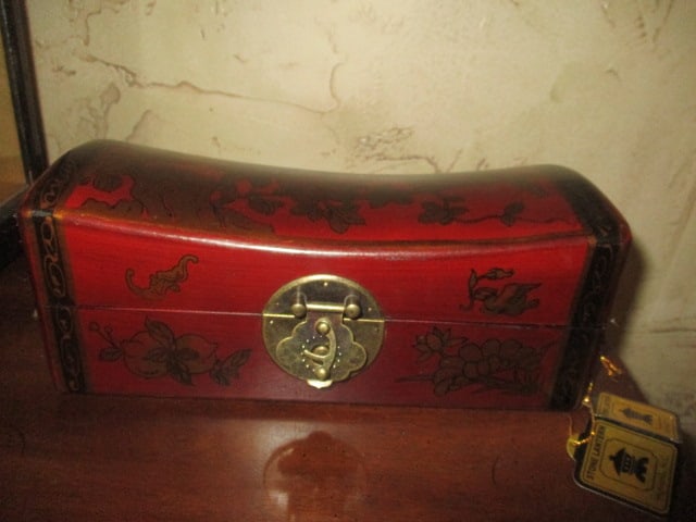 The Stone Lantern Chinoises Design Decorative Box: 9 1/2" x 3 1/2" x 4" 