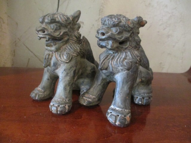 Pair of Sculpted Foo Dog Statues (1 of 4)