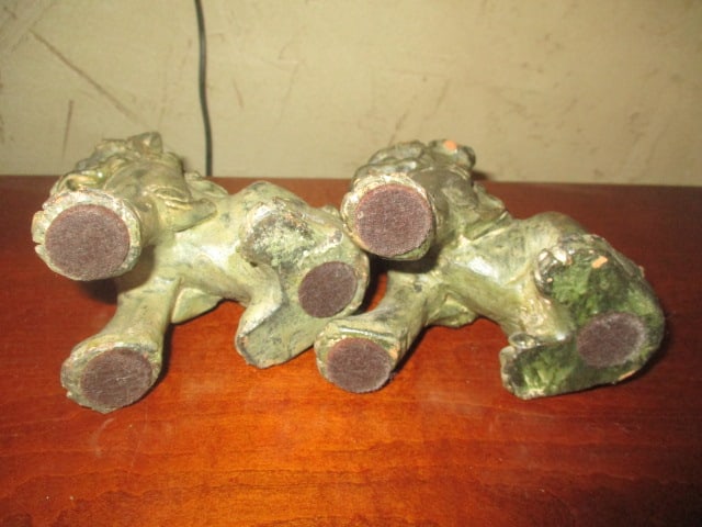 Pair of Sculpted Foo Dog Statues - 4