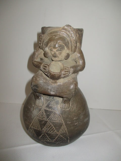 Ecuador Fiesta Sculpted Tribal Pottery Figural Vase (1 of 4)