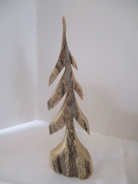 Folk Art Sculpted Natural Straw Beaver and Carved Live Edge Evergreen - 4