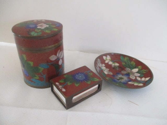 Vintage Cloisonne 3 Piece Cigarette Box , Match Box Cover and Ashtray (1 of 8)