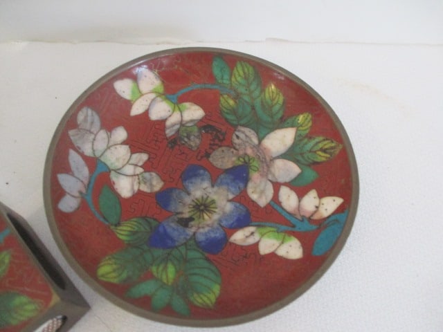 Vintage Cloisonne 3 Piece Cigarette Box , Match Box Cover and Ashtray - 2