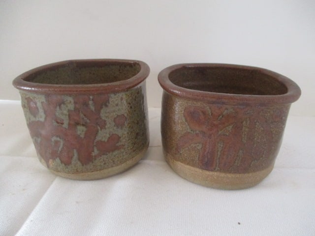 Pair of Karlan Signed Studio Pottery Bowls (1 of 5)