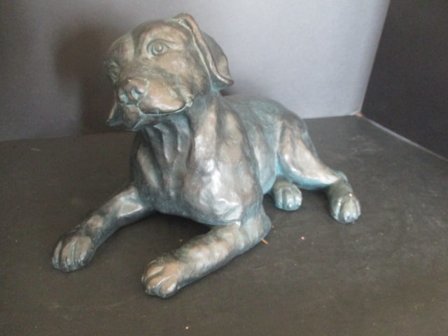 1983 Austin Products Labrador Puppy Statue: 8"h, 12" long 
