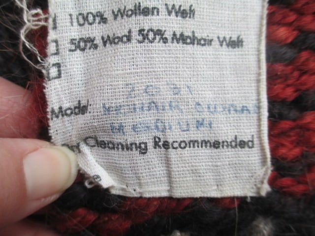 Hand Woven Oaxaco, Mexico Wool and Mohair Weft Area Rug - 7