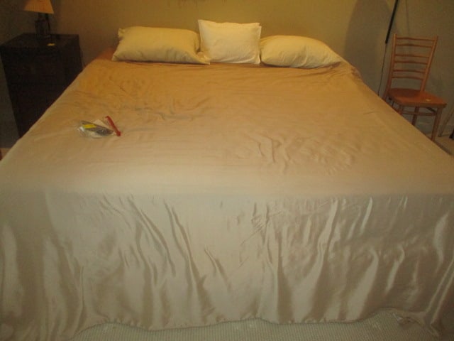 King Size Sleep Number 360 Smart Adjustable Bed with Remote (1 of 3)