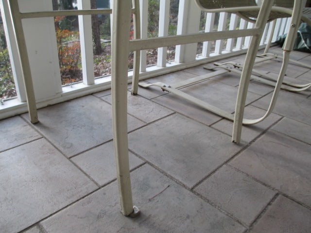 Pair of High Back Metal Frame Painted Cream Woven Bouncy Chair - 16