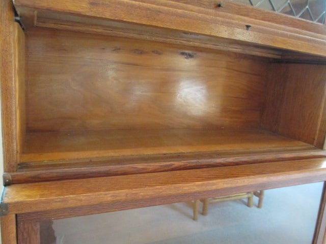 Antique Globe-Wernicke Co. Tiered 4 Stack Oak Barrister Bookcase - 13