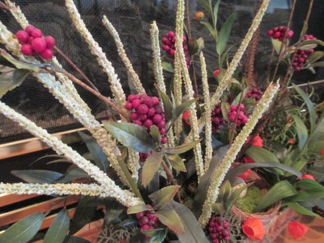 Two Artificial Arrangements in Baskets - 5