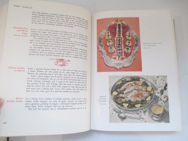 1950's "The gourmet Cookbook" 2 Volume Set in Cardboard Sleeve - 13