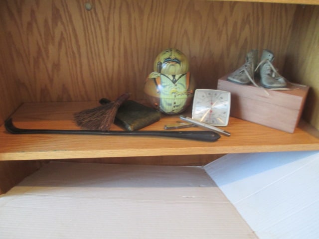 Grouping of Man Items-Lettuce Knives, Tobacco Tin, Wood Cigar Box, Leather (1 of 15)