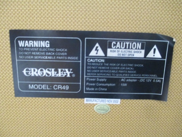 Like New Crosley Turntable with Built-In Speaker - 5