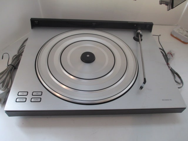 Vintage Bang & Olufsen Bepgram RX Turntable - 3