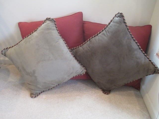Eight Large Decorative Throw Pillows - 4