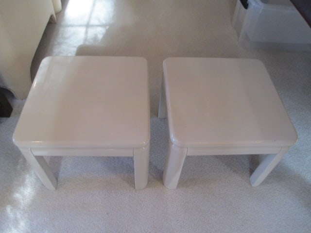 Pair of Lane Square Lacquered End Tables - 2