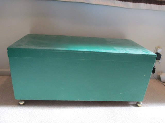 Painted Green Hand Constructed Plywood Blanket Chest with Casters (1 of 8)