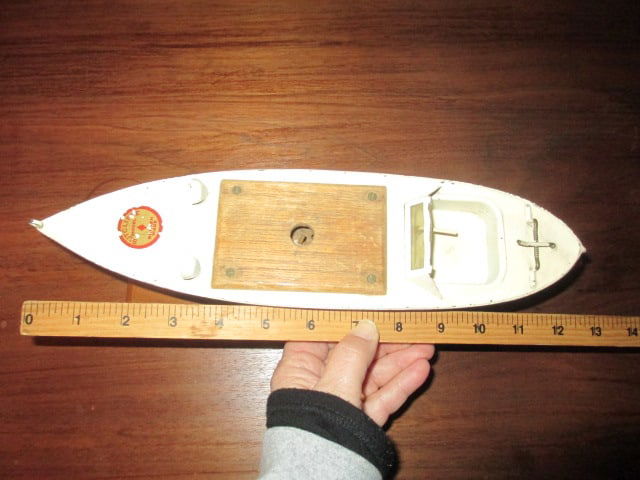 Vintage Sutcliffe Pressed Steel Wind-Up "Minx" Boat with Wood Display Stand - 9