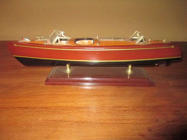 Wood Scale Model Chris-Craft Triple Cockpit Runabout Speed Boat on Wood Stand: approx. 17" long 