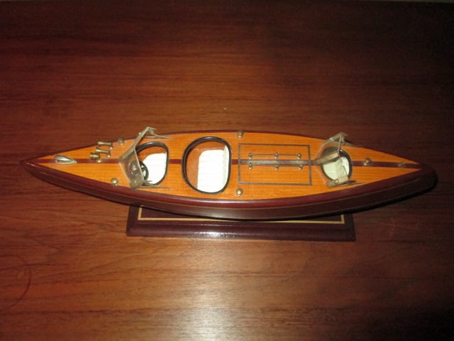 Wood Scale Model Chris-Craft Triple Cockpit Runabout Speed Boat on Wood Stand - 2