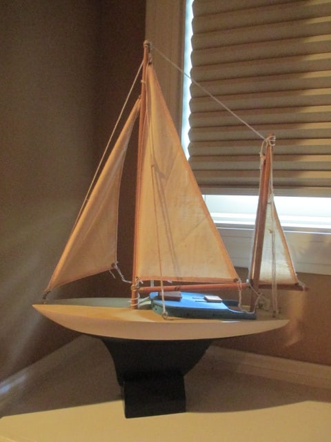 Wooden Model Sailboats and Fishing Boats - 5