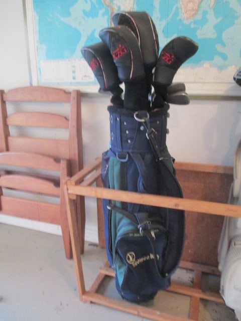 Blue/Navy Canvas Keowee Key Golf Bag with Set of Men's Lynx Black Cat Golf Clubs (1 of 8)