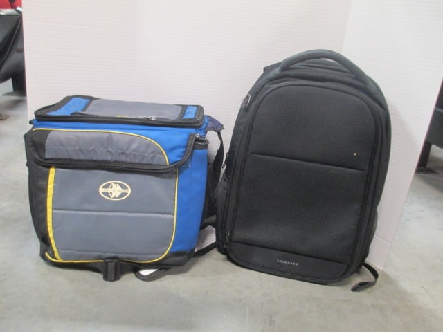 Arctic Zone Cooler Bag & Solgaard Backpack: . 