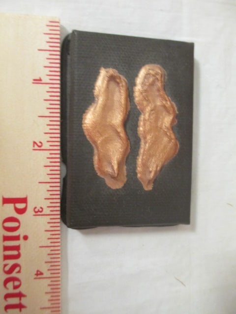 Mora Abstract Raised Art Pieces (Lot of 2) in Red Bags - 7