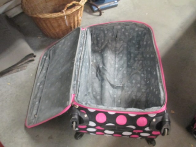 2 Pc Rockland Polka Dot Rolling Luggage Set - 9