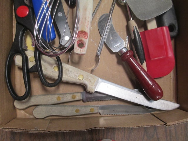 Kitchen Utensils & Misc. Flatware Grouping - 8