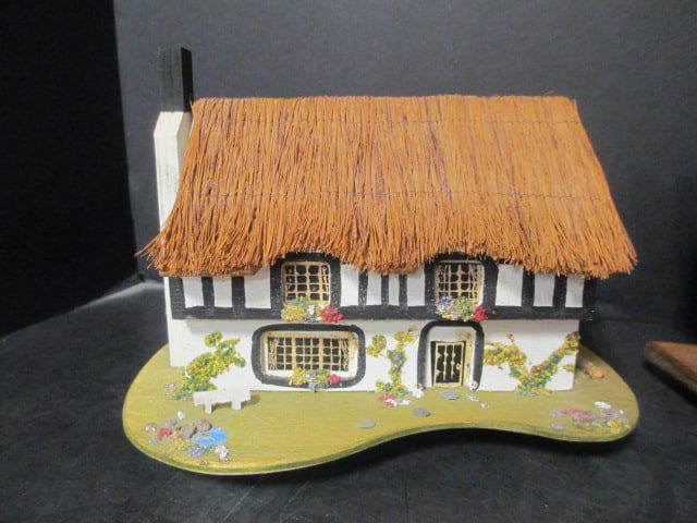 Pauline Ralph 'Old Curiosity Shop & Thatched Cottage Music Boxes - 2