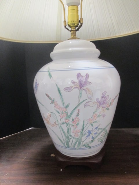 Porcelain Ginger Jar Table Lamp - 2