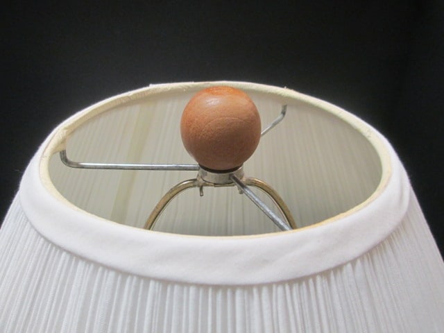 Porcelain Ginger Jar Table Lamp - 5