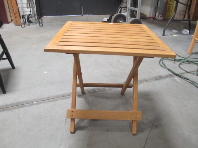 Teakwood Folding Tray Table: 18 x 18 x 18 
