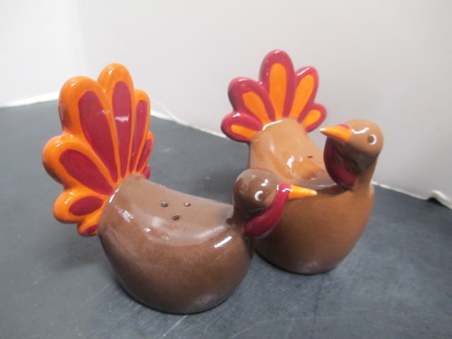 Chicken Items & Turkey Salt/Pepper - 3