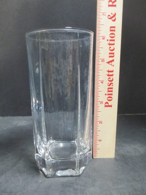 4 Clear Glass 6" Tumblers, 2 Clear Glass 4" Tumblers, & - 6