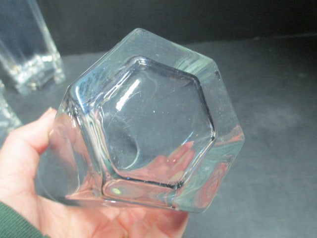 4 Clear Glass 6" Tumblers, 2 Clear Glass 4" Tumblers, & - 7