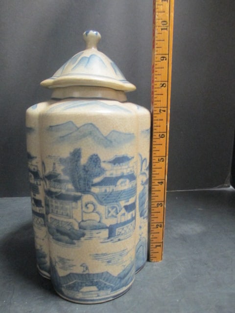 White Porcelain Landscape Scene Ginger Jar - 5